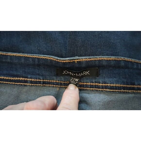 John Mark Women's Plus Sz 22W Dark Blue Frayed Hem Denim Boyfriend Jeans $119 - Picture 4 of 11